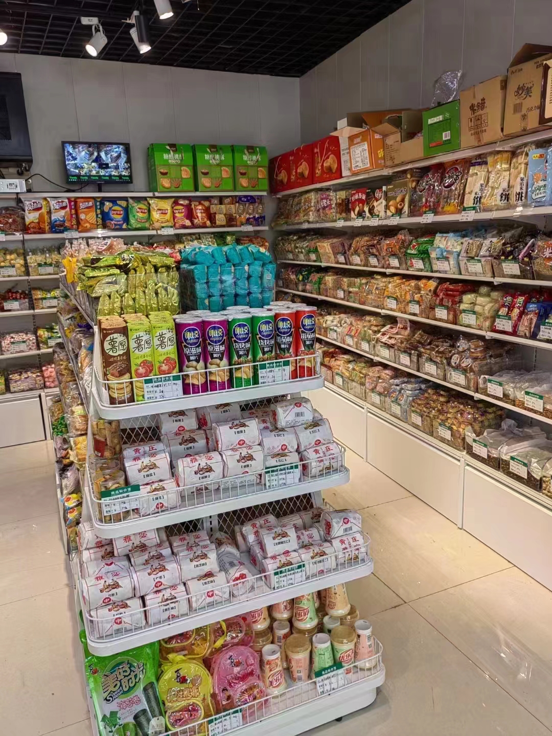 零食架货架案例