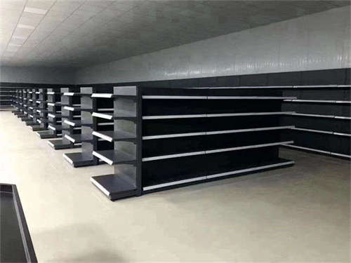 便利店货架